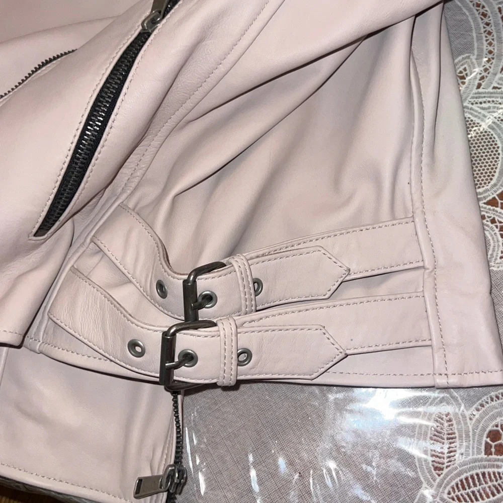 Vintage Women's Light Pink Leather Jacket - Picture 3 of 6